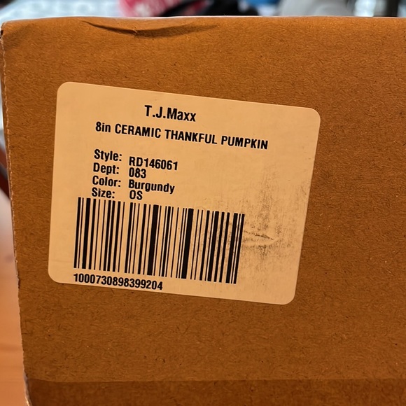 Rae Dunn Thankful pumpkin, new in box - Picture 3 of 4